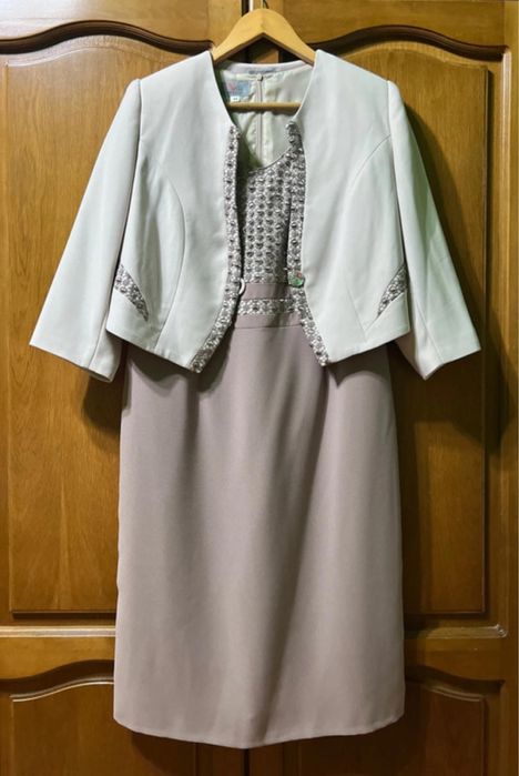 Costum elegant de dama