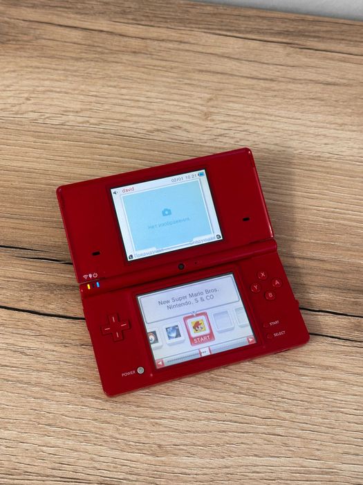 Продам прошитую Nintendo DSi 4Gb | Нинтендо