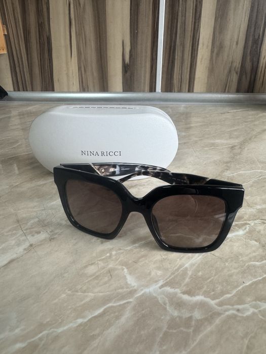 Слънчеви очила NINA RICCI