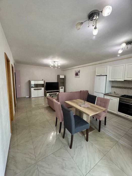 Inchiriez apartament cu gradina cartierul arhitectilor