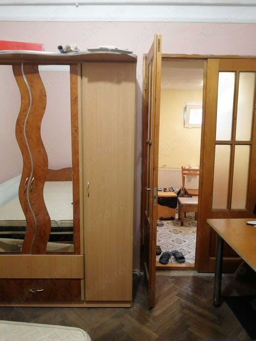 Casa de vanzare, zona Stefan cel Mare