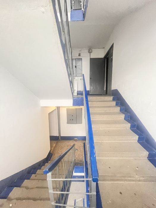 Продам 2 комн квартиру