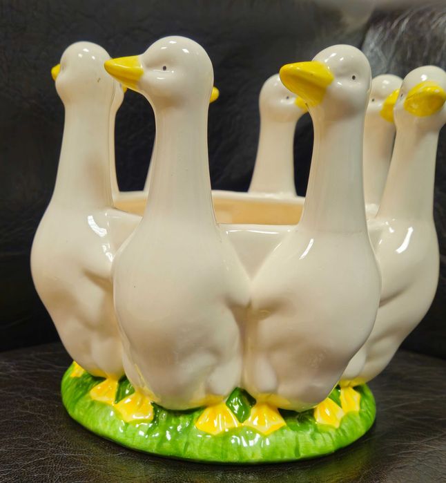 Великденска порцеланова кошница