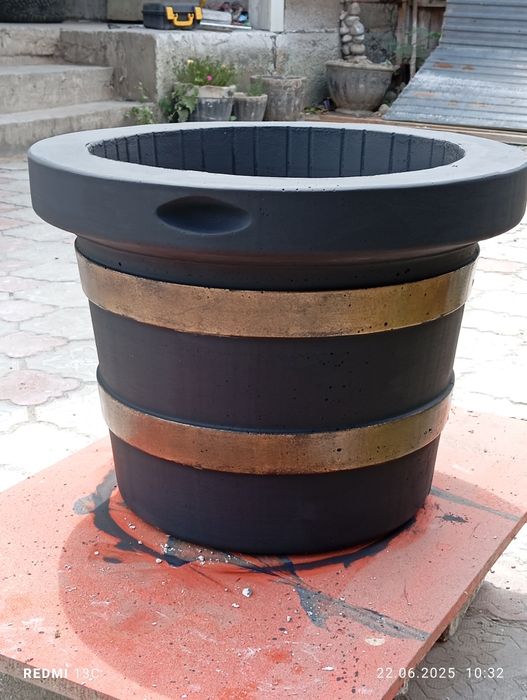 Продам Вазоны. Доставка