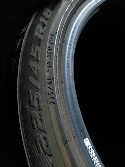225/45/18" pirelli 4бр.гуми