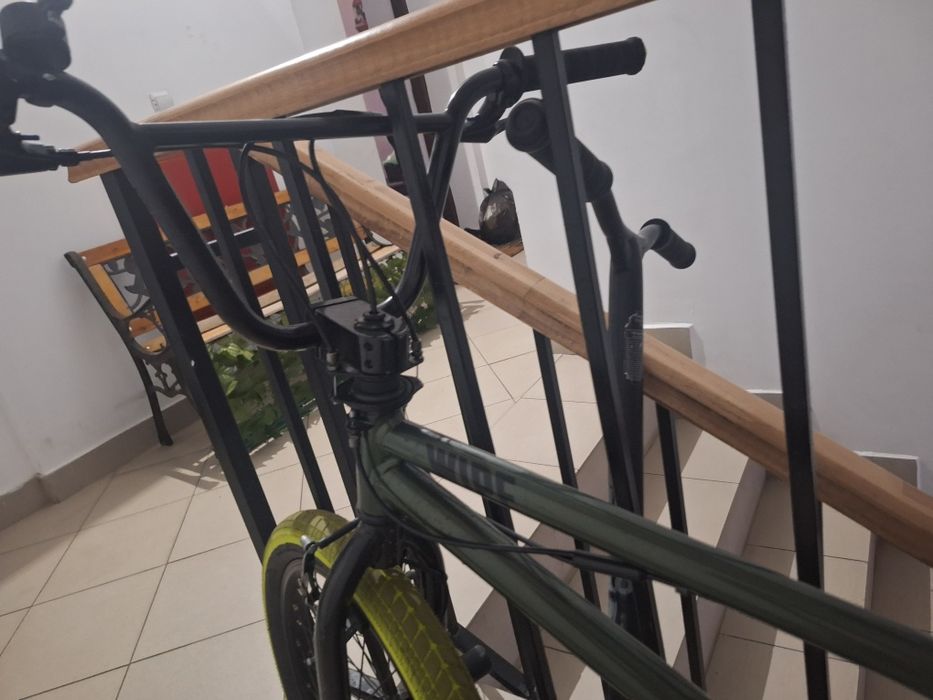 Bicicleta bmx wipe 500 20 " a costat 1300 cu bari