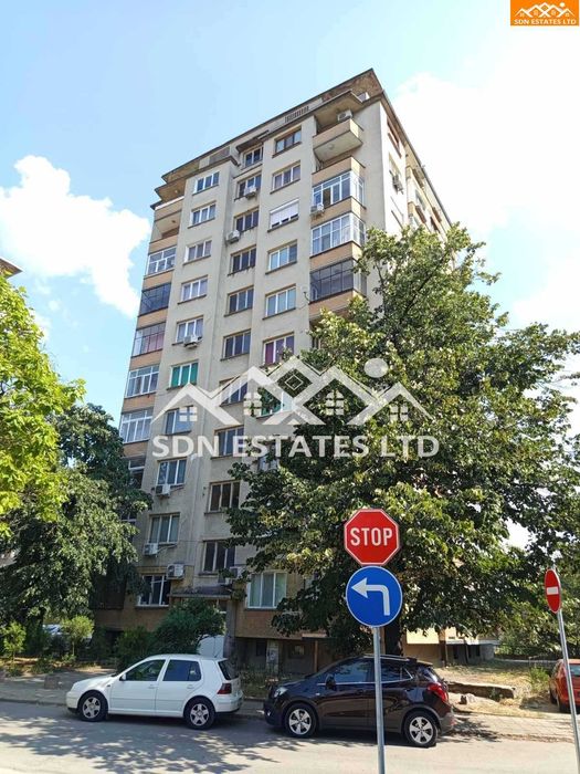 Продава се Тристаен апартамент в Казанлък - 90 кв.м за 1218 €/кв.м - Снимка #4