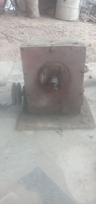 Редуктор червячный 54:1 ишлатилган яхши холатда