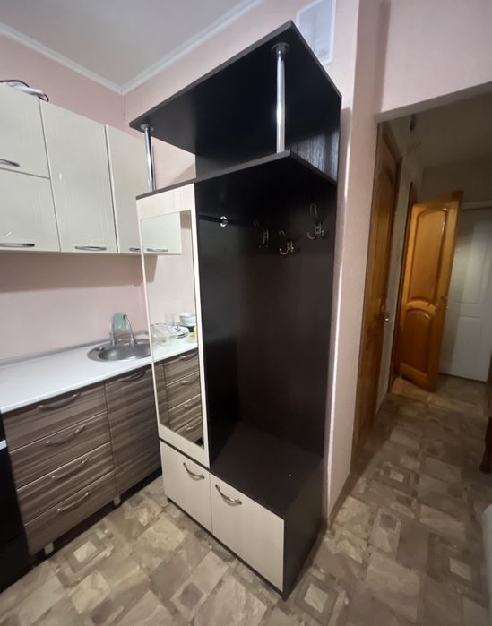 Шкаф для прихожей