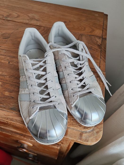 Adidas Superstar Metal Toe UK 6 – светлосиви кецове
