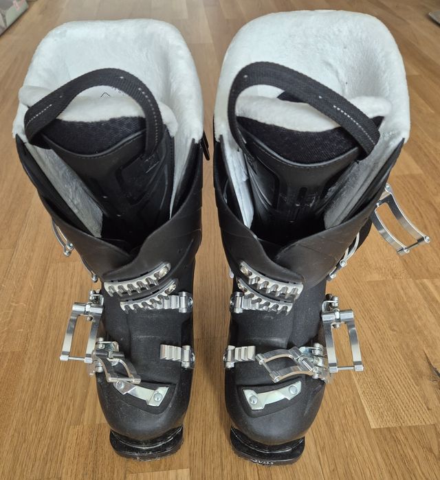 Ски обувки 23-23,5 flex70
