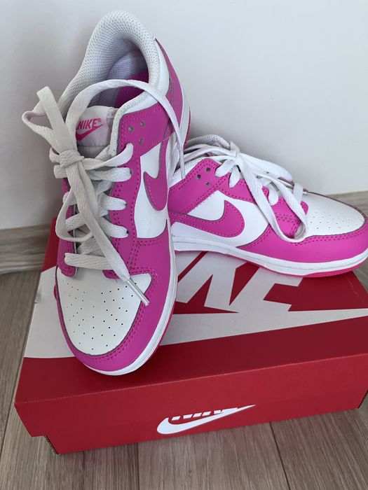 Маратонки Nike за момиче