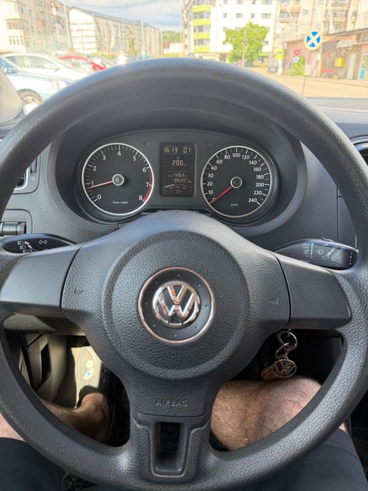 VOLKSWAGEN Polo 2012 — imagine 3