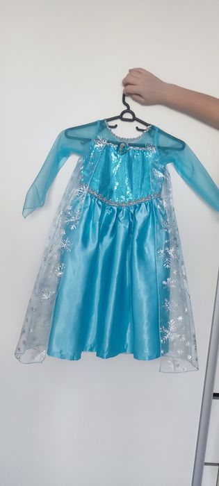 Рокля на Елза от Frozen с подарък светещ ластик за коса