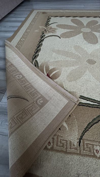 Ковер очень хороший 2,5х5