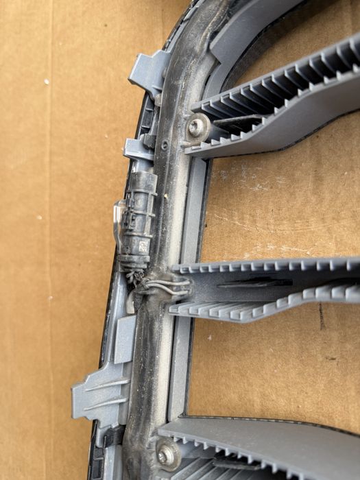 BMW X5 X6 X7 G05 G06 G07 оригинална Iconic Glow LED маска карбон тунин