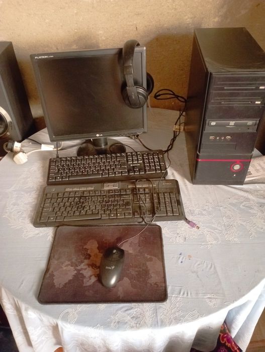 Kompyuter sotiladi srochna