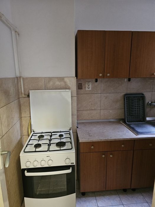 Dau în chirie apartament 2 camere