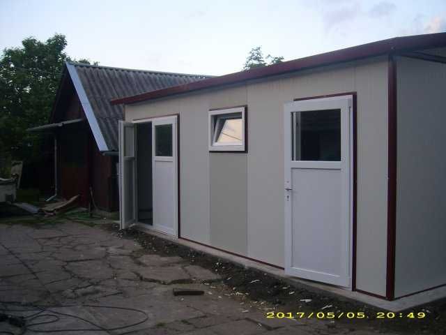 Casa modulara, garaje auto, containere stil birou din structura metalica si panou sandwich termoizolant