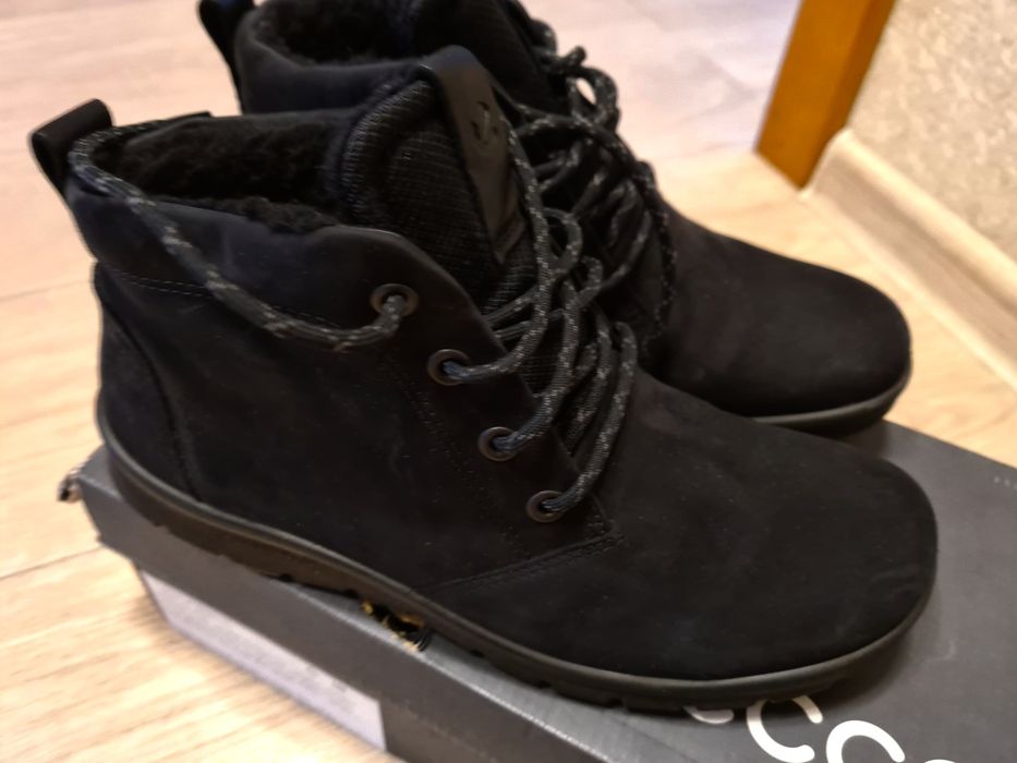 Продам ботинки фирмы ecco, 36-37 размер