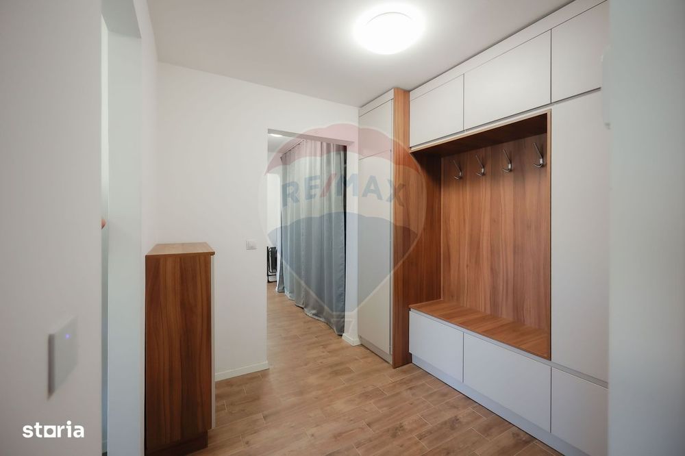 De vânzare apartament PB, 3 camere, Rogerius - RENOVAT COMPLET