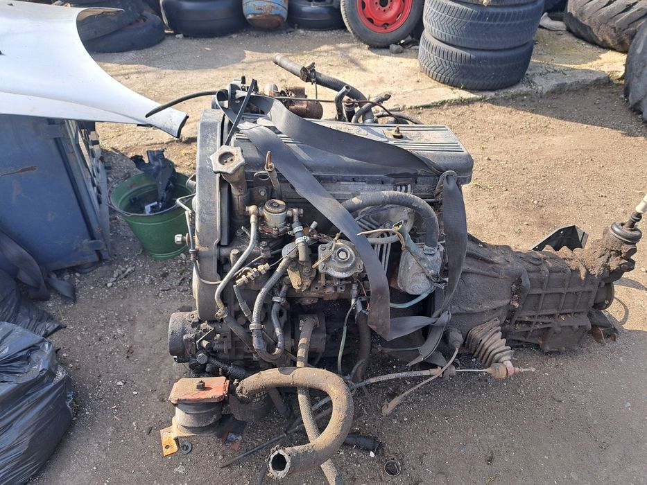 Двигател със скоростна кутия за Ивеко 35С10 2.8 tdi !