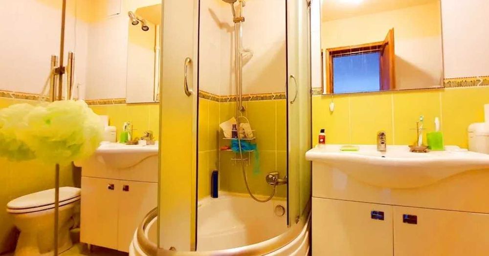 Продава се Двустаен апартамент в Бургас, Меден рудник - зона А - 61 кв.м за 868 €/кв.м - Снимка #2