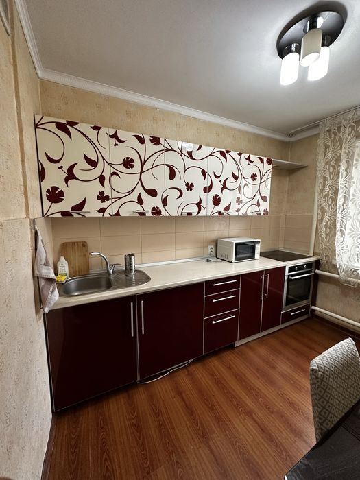 кухонный гарнитур + духовка + плита