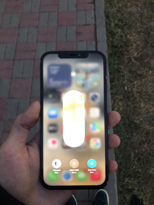 Продам iphone 12 pro max