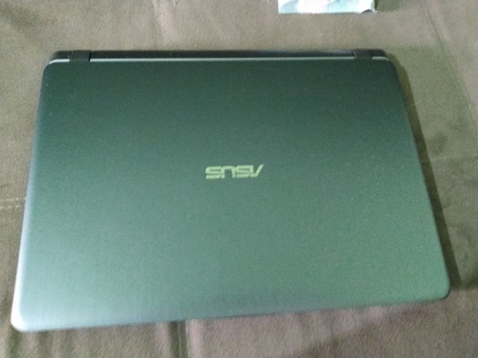 Продам ноутбук Asus