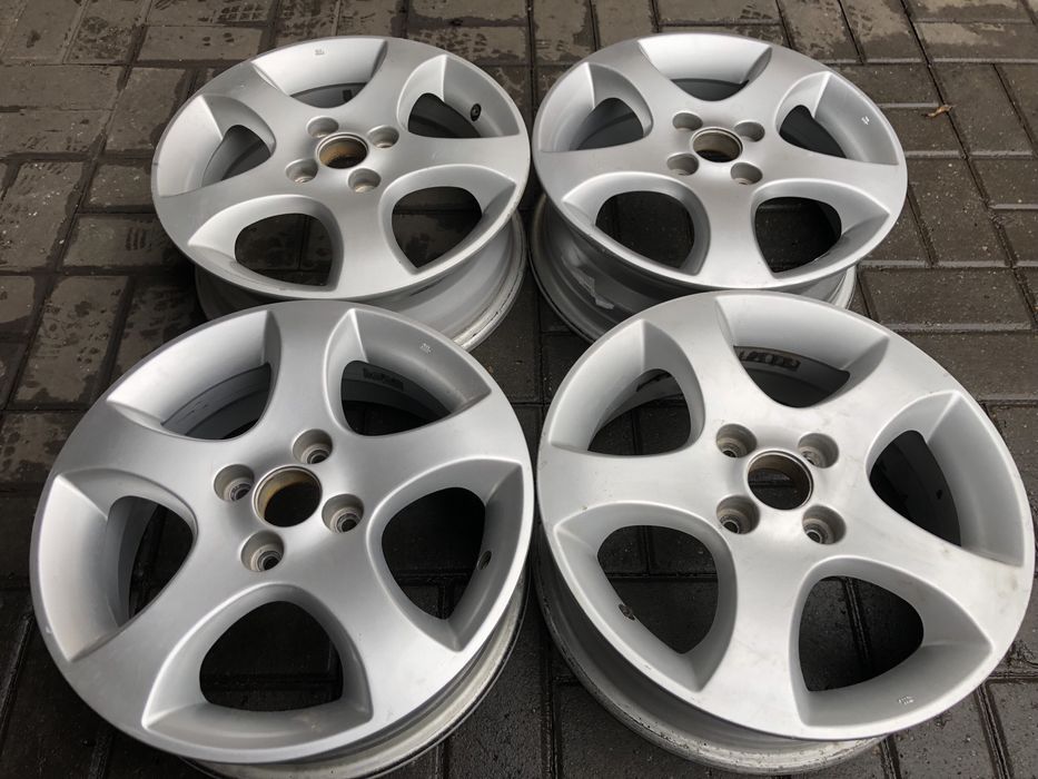 Диски на Акцент/Рио