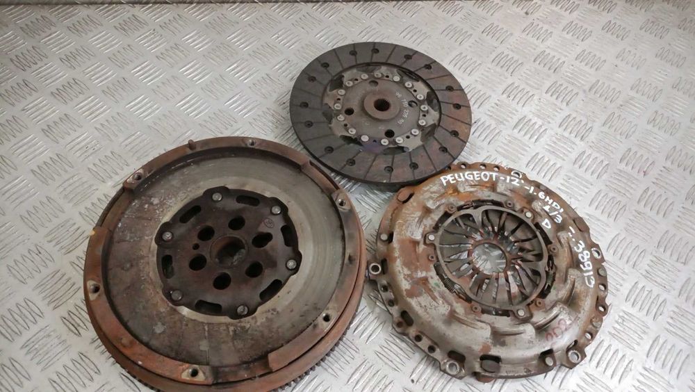 Съединител Peugeot 208 1.6HDI 2012г.