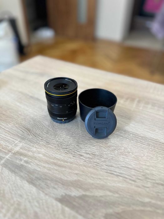 Обектив Kamlan 28 mm f 1.4 за Sony E