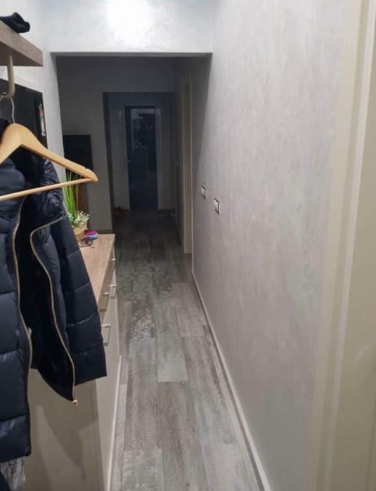 Продава се Четиристаен апартамент в Бургас, Център - 132 кв.м за 2280 €/кв.м - Снимка #5