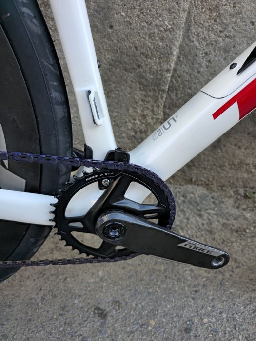 Висок Клас Карбонов Trek Domane Endurance 56 см рамка Шосеен велосипед Force електронен монтаж 1х12 , Zipp Карбонови капли