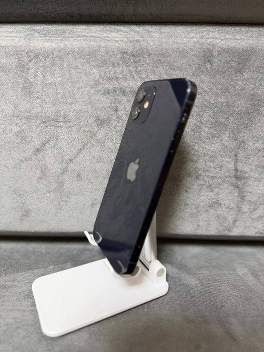 iPhone 12 - Black - 64GB - Baterie: 74%