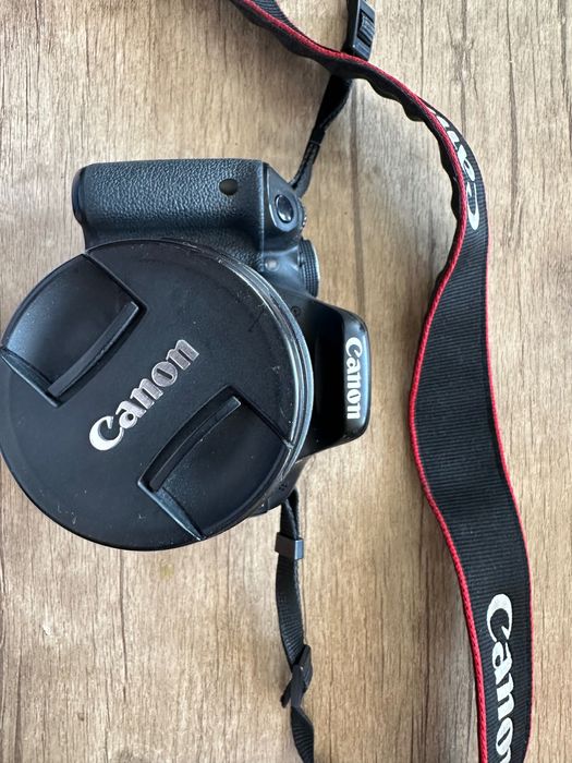 Фотоаппарат canon 600D