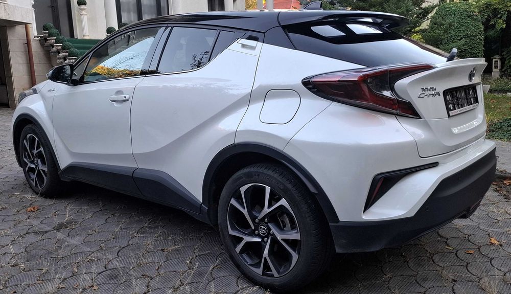 TOYOTA C-HR 2017 — imagine 2