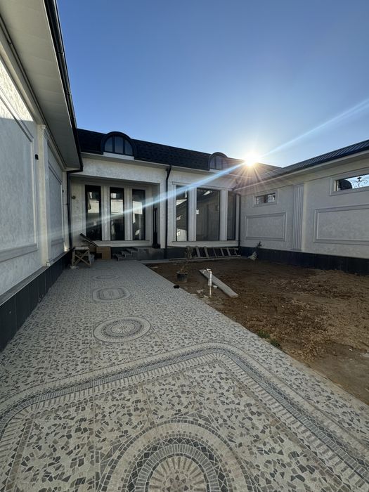 Продам свой дом 10-комнат, 4 сотки. Олтинтепа, 5км от Ташкента.