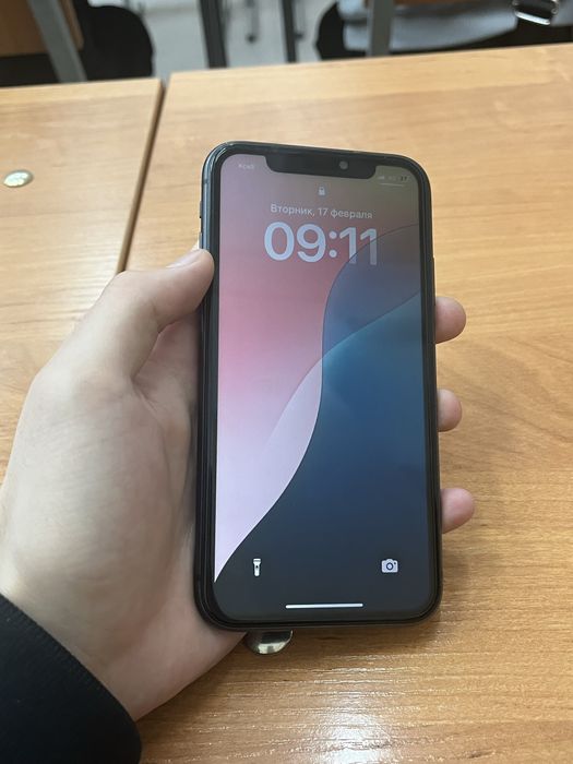 iPhone 11 black 128 Gb