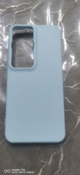 Продам чехол на Хуавей Р60