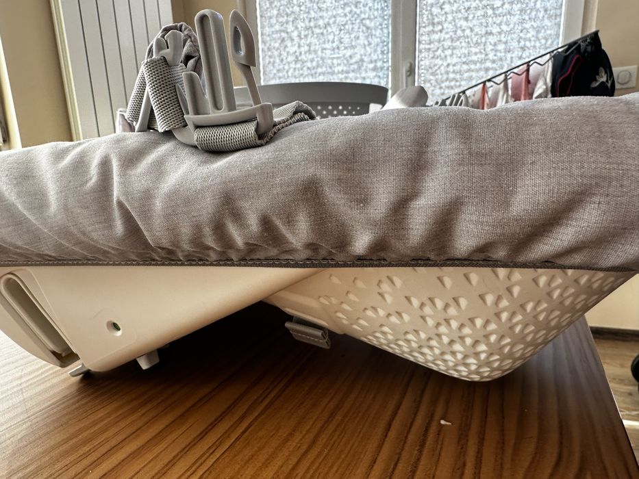 Stokke trip trapp приставка за новородено, оригинална кутия