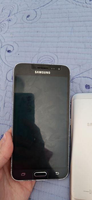 Samsung, Nokia,vodafone