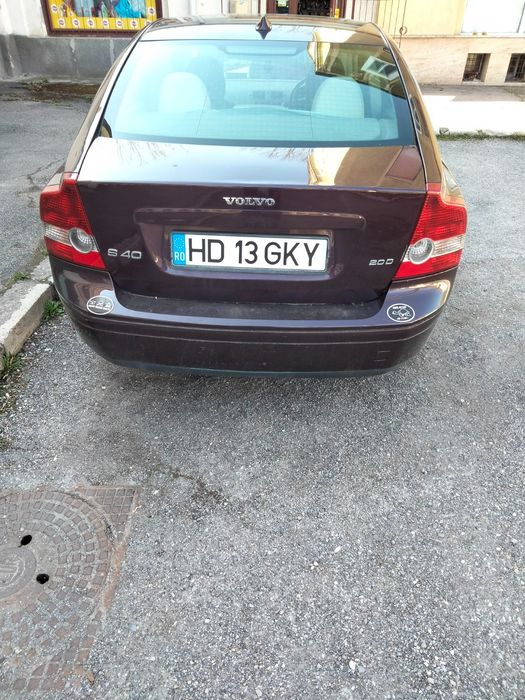 Vând Volvo S40 , preț 4500 lei, negociabil