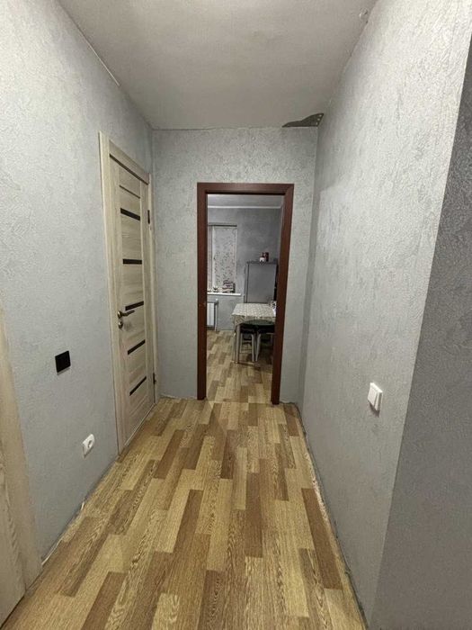 Продается 2-комнатная квартира в КЖБИ