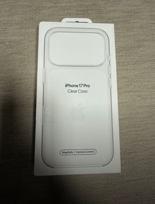 Clear Case на iPhone 17 Pro/Pro Max оригинальный чехол