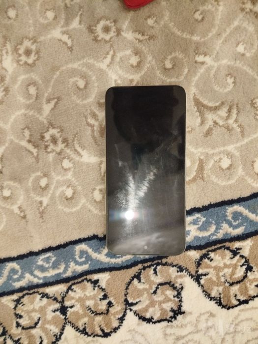 Redmi 15 aybi yoq