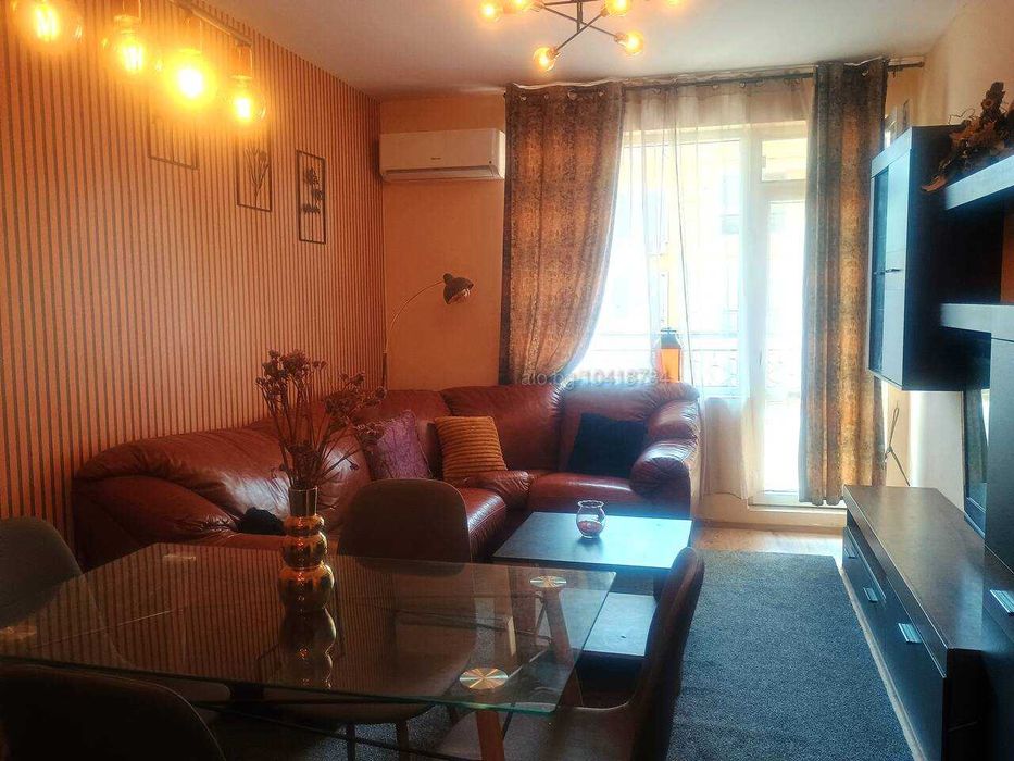 Дава се под наем Тристаен апартамент в Бургас, Сарафово - 101 кв.м за 647.19 € - Снимка #4