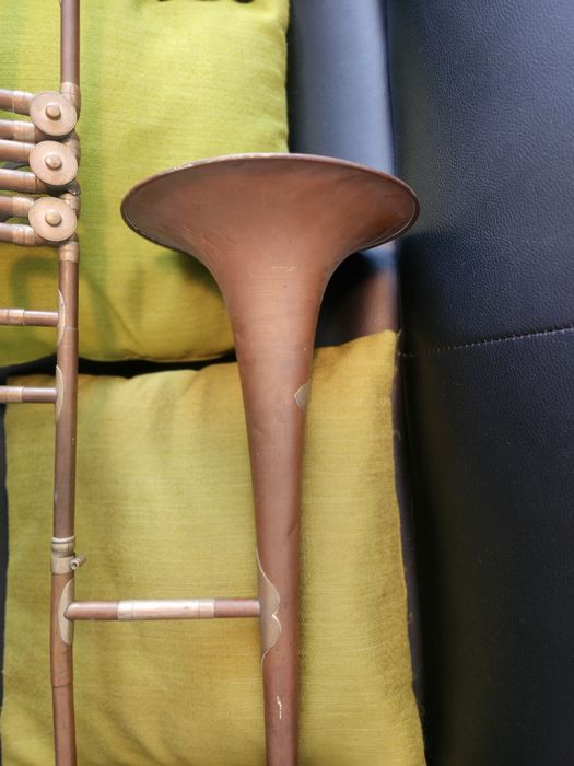 Trombon G. Hirsbrunner