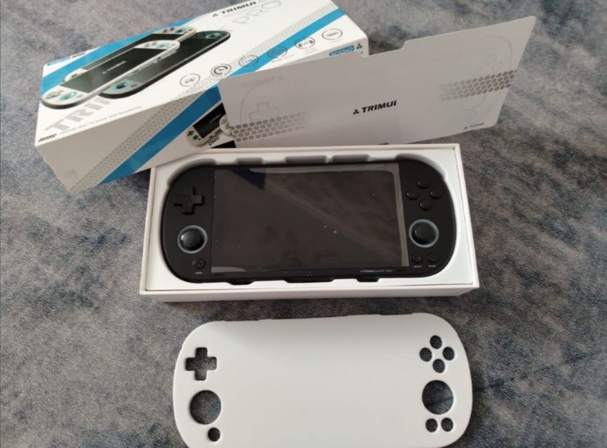 Trimui Smart Pro